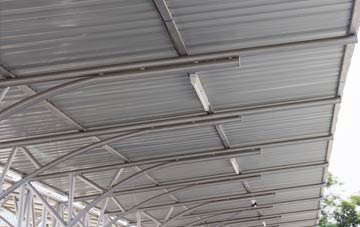 installing Moorbath metal roofing